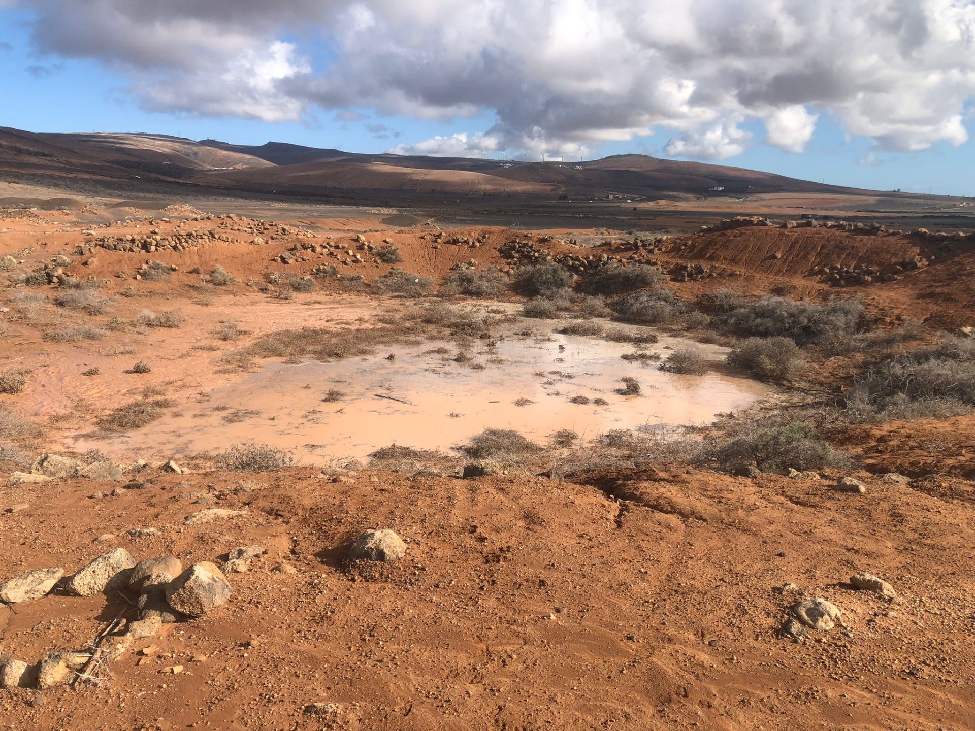 Del aljibe a la desaladora: tres eras del agua en Lanzarote